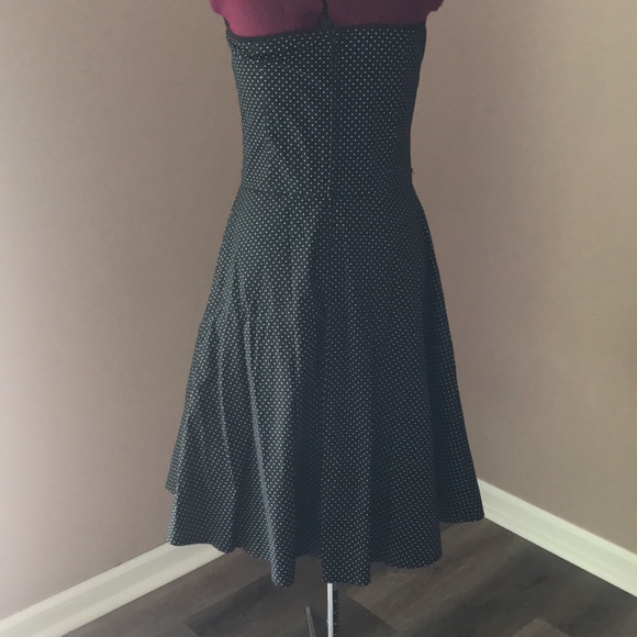 Well Made Comfortable Black Polka Dot Dress Toule - Picture 2 of 4